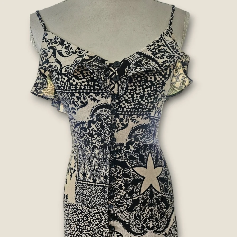 Black & Cream Pattern Maxi Dress - Picture 3 of 6
